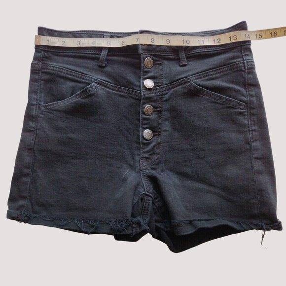 American Eagle Shorts Womens 6 Super Stretch Button Fly Black Raw Cuff - Picture 3 of 10